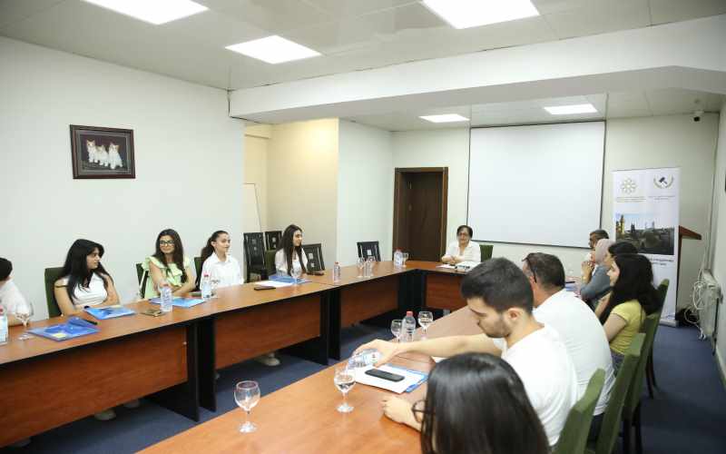 “Din və Qadın Hüquqları” İctimai Birliyi layihə çərçivəsində üçüncü tədbir keçirib - FOTOLAR