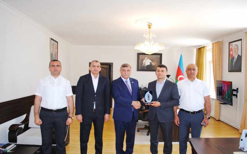 Futbol Şirvana Qayıtdı