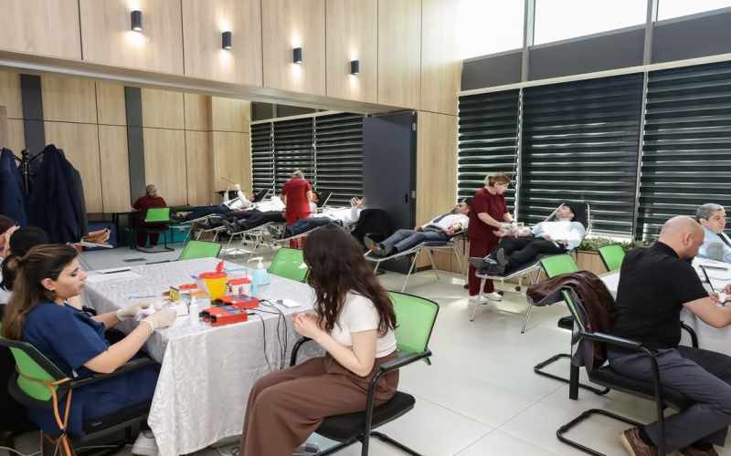 Ulu Öndər Heydər Əliyevin anadan olmasının 102-ci ildönümü münasibətilə Nazirlikdə könüllü qanvermə aksiyası keçirilib