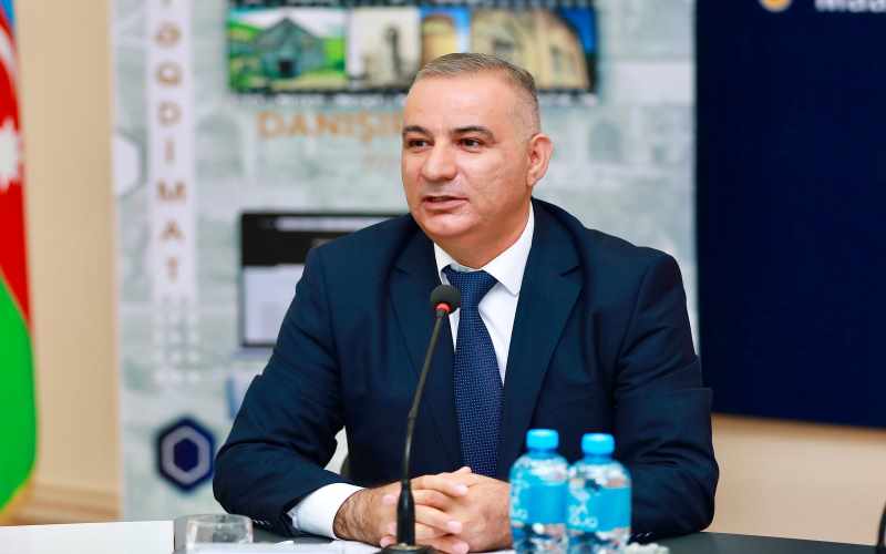 Cəsarət Hüseynzadə: Qərbi Azərbaycan mövzusu beynəlxalq gündəmin də bir hissəsinə çevrilir