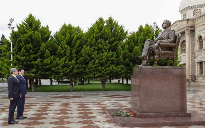 Nazir Anar Əliyev Xaçmazda vətəndaşları qəbul edib
