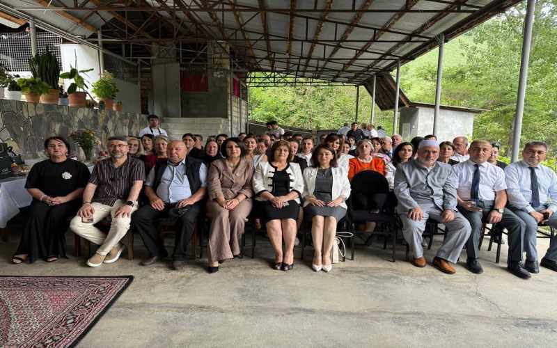 Şəki rayonunda tanınmış şair Vaqif Aslanın 75 illiyi münasibətilə tədbir keçirilib - FOTOLAR