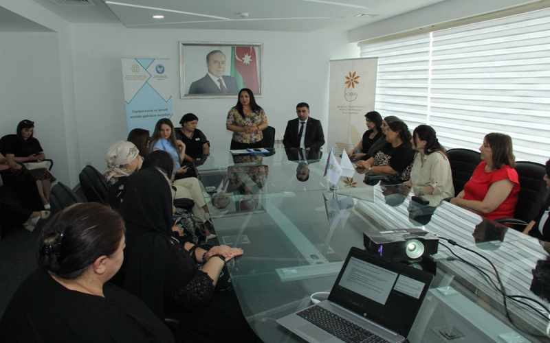 “Regional Sosial-İqtisadi İnkişaf üzrə Maarifləndirmə” İctimai Birliyi maarifləndirici tədbir təşkil edib - FOTOLAR