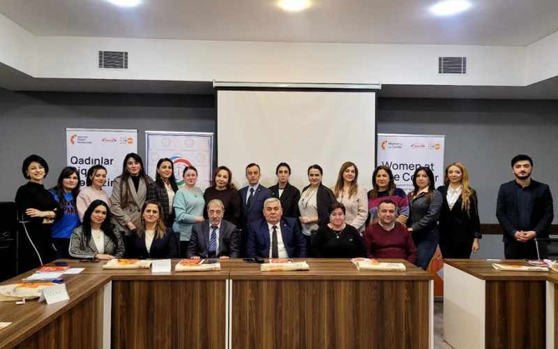 Mediatorlar üçün məişət zorakılığı ilə mübarizə üzrə təlim keçirilib - FOTOLAR