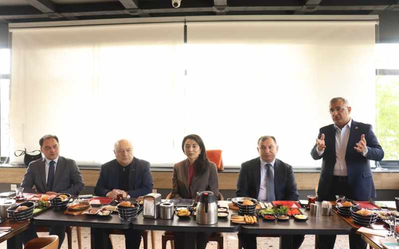 Mediatorlar klubunun sayca 13-cü qeyri-rəsmi görüşü keçirilib - FOTOLAR