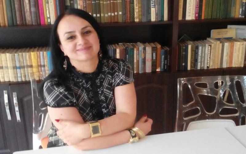 Susmayan səslər: Qadınların insan alveri və məişət zorakılığından sağalma hekayələri 