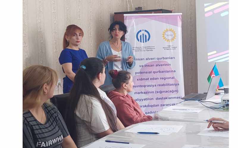 Qadınlar üçün “Şəxsi inkişaf” təlimi keçirilib - FOTOLAR