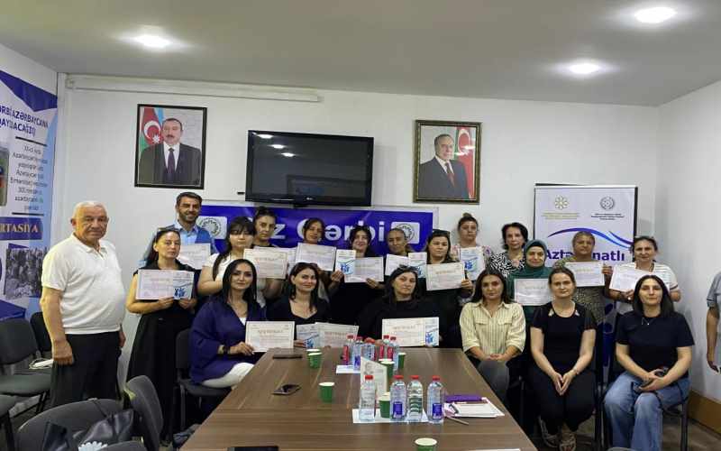 “Aztəminatlı Ailələrlə İş” layihəsi çərçivəsində təlimlər uğurla yekunlaşıb - FOTOLAR