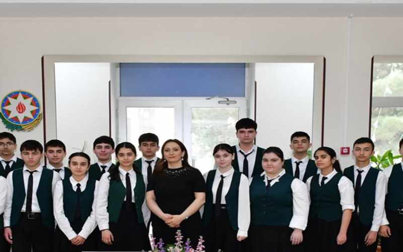 Biologiya müəllimi Aygün Əhmədova sertifikasiya imtahanında yüksək nəticə göstərdi