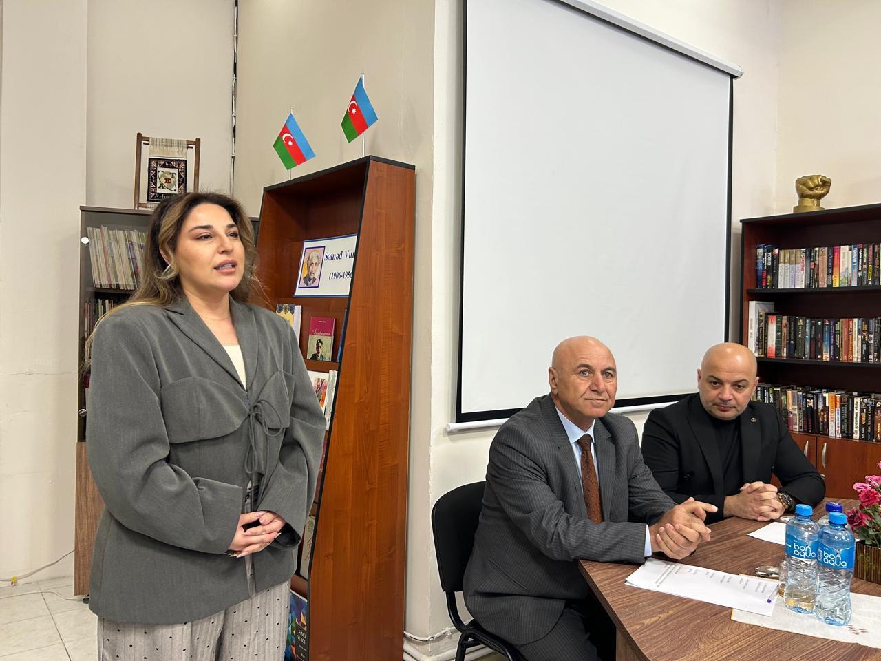 YAZIÇI - OXUCU GÖRÜŞÜ