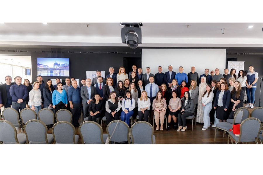 “Dövlət satınalmaları haqqında Azərbaycan Respublikasının yeni Qanununun tətbiqi” mövzusunda seminar keçirilib - FOTOLAR