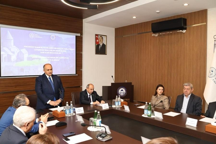 Bakı Slavyan Universitetində Qərbi Azərbaycan məsələsinə dair elmi müzakirə keçirilib - FOTOLAR