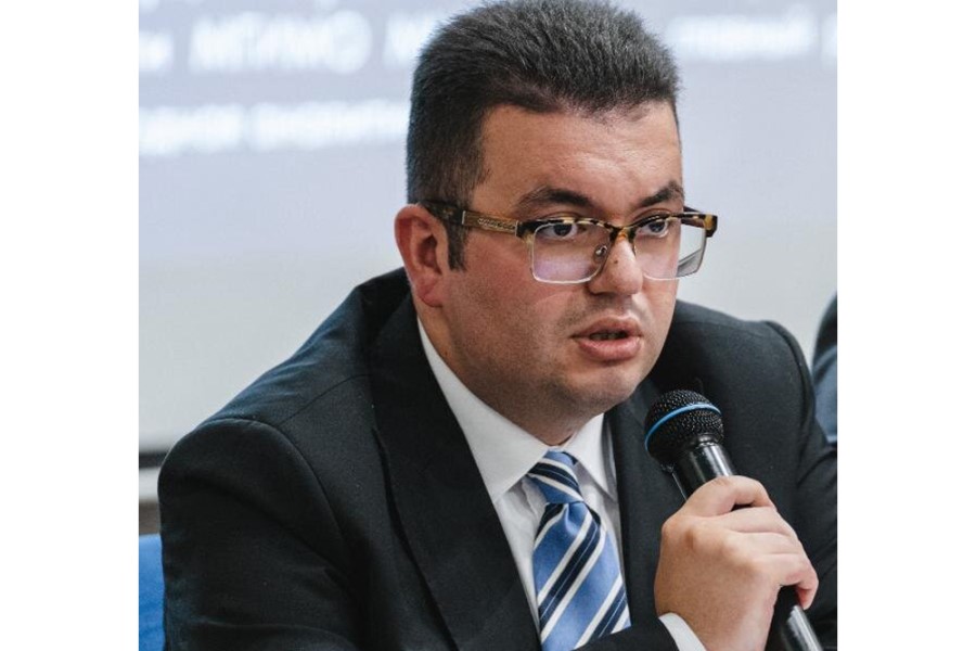 İqtisadçı ekspert yeni milli maliyyə sisteminin qurulmasının önəmindən danışdı