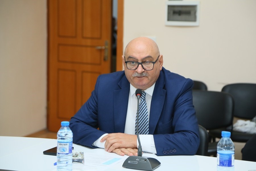 Rauf Zeyni: “Xalqımız ağır sınaqlardan keçərək bu günkü Zəfəri əldə edib”