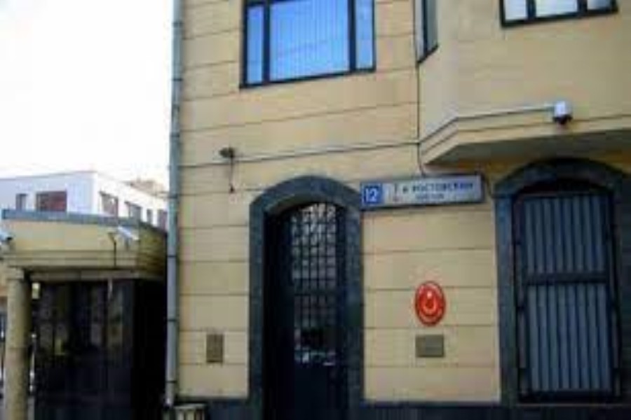 Türkiyənin Moskva səfirliyində zəlzələ ilə əlaqədar başsağlığı kitabı açılıb - ÖZƏL