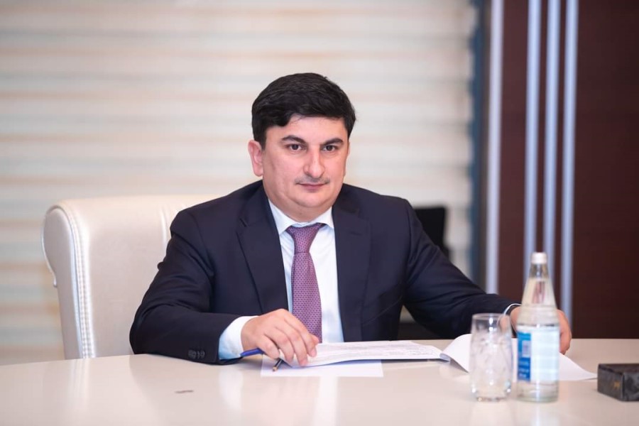 Vüqar Behbudov Neftçala rayonunda vətəndaşları qəbul edib və müraciətlərini dinləyib