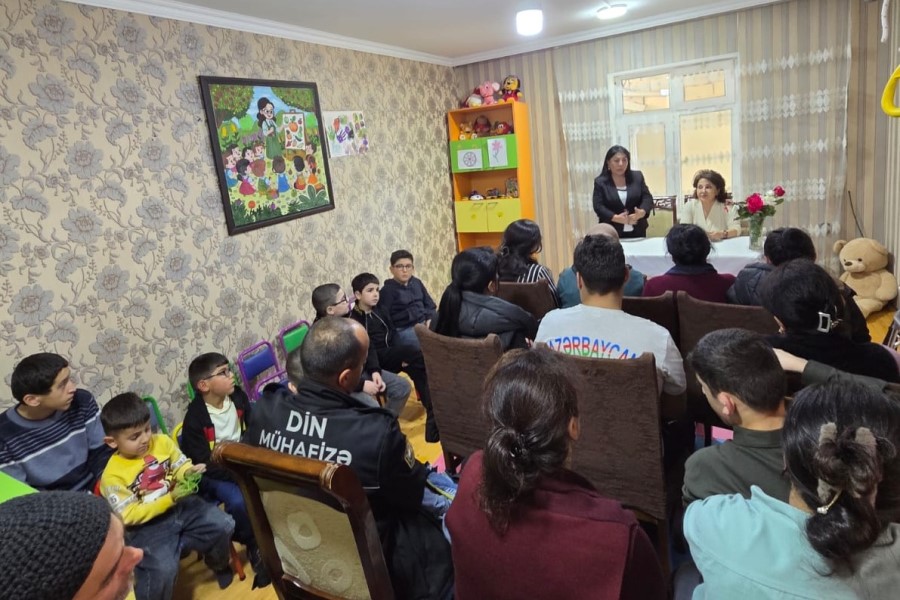 QHT-lər “Uşaqları hər növ istismardan qoruyaq” mövzusunda maarifləndirici görüş keçirib - FOTOLAR