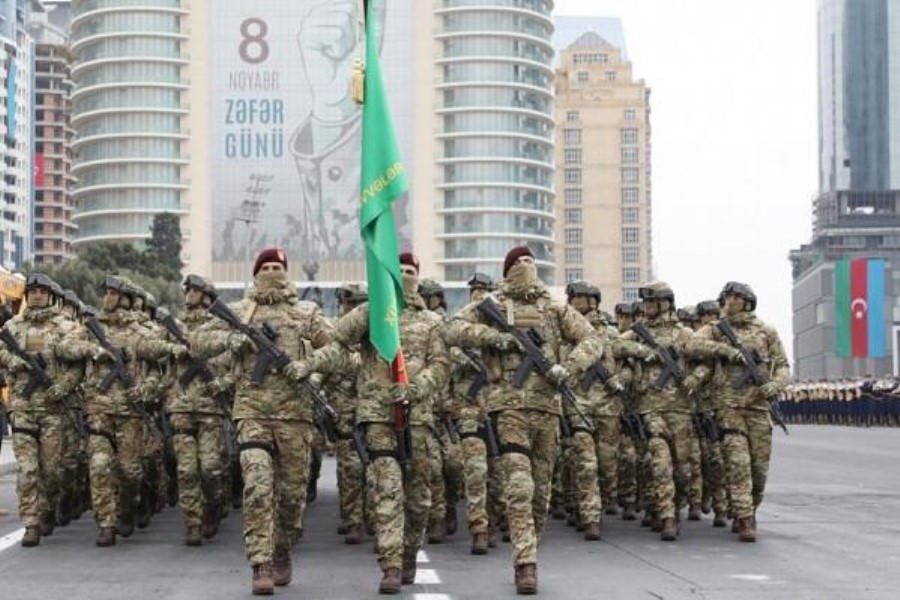 Bakıda Zəfər yürüşü başladı