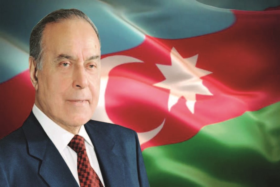 “Müstəqil Azərbaycanın Konstitusiyası Ümummili Lider Heydər Əliyevin adı ilə bağlıdır”