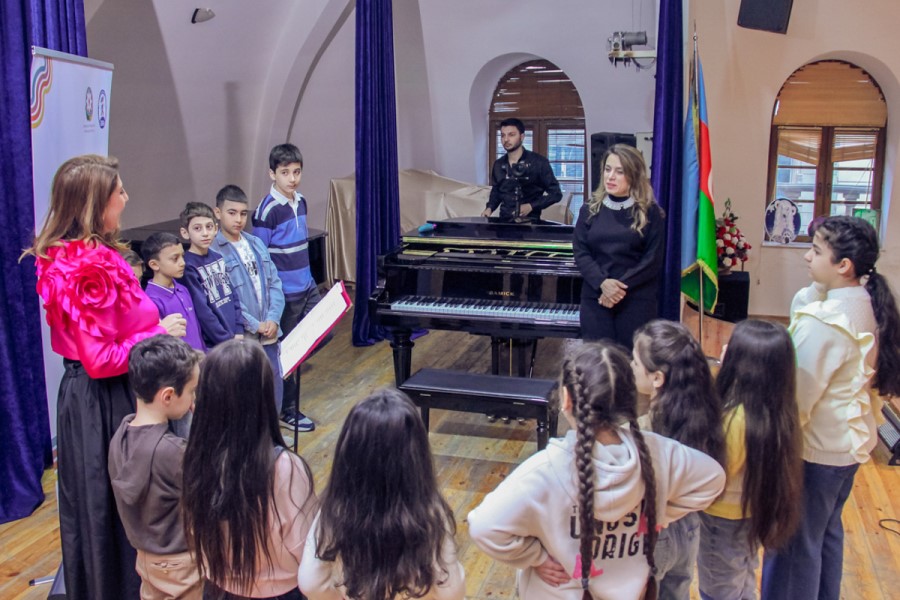 "Şəhid övladlarının incəsənət akademiyası" yeni təlimlərlə davam edir - FOTOLAR