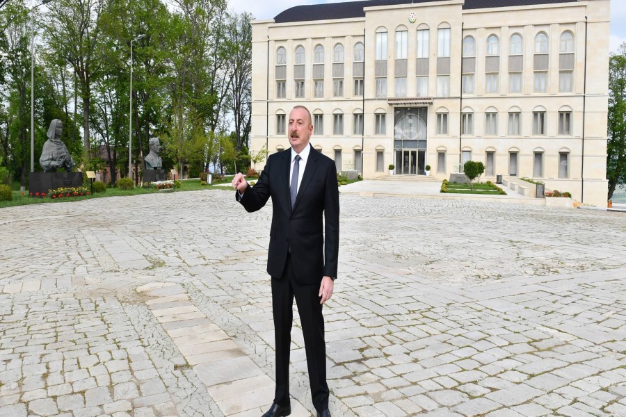 “Ulu Öndərin ideyaları alternativsizdir”