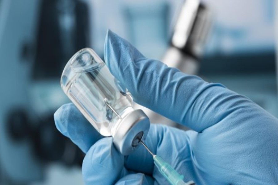 Britaniyada dünyanın ilk "fərdiləşdirilmiş" melanoma peyvəndinin sınaqlarına başlanılıb