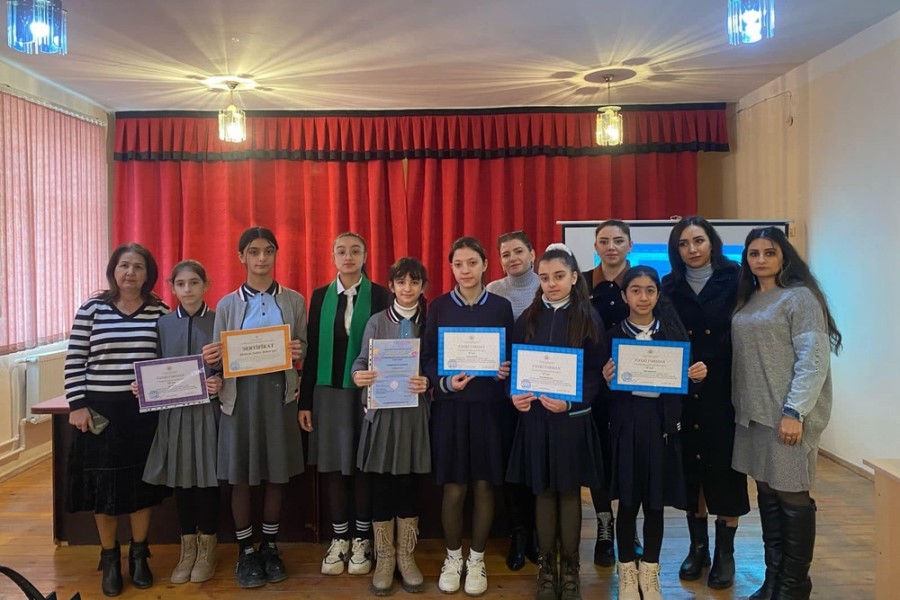 Hacıqabulda “Danışır qızlar” layihəsi çərçivəsində maarifləndirici tədbir keçirilib - FOTOLAR