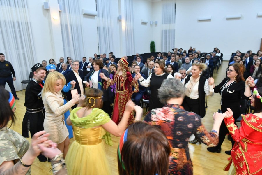 Qadın məhkumlar üçün “Novruz çələngi” adlı xeyriyyə konserti keçirilib - FOTOLAR