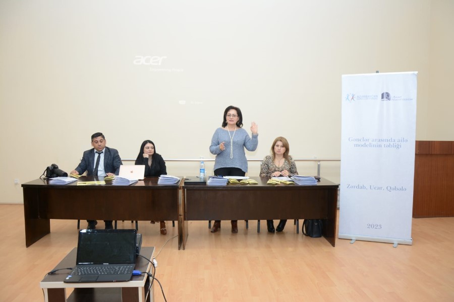 Zərdab rayonunda "Gənclər arasında ailə modelinin təbliği" adlı təlimlər keçirilib - FOTO