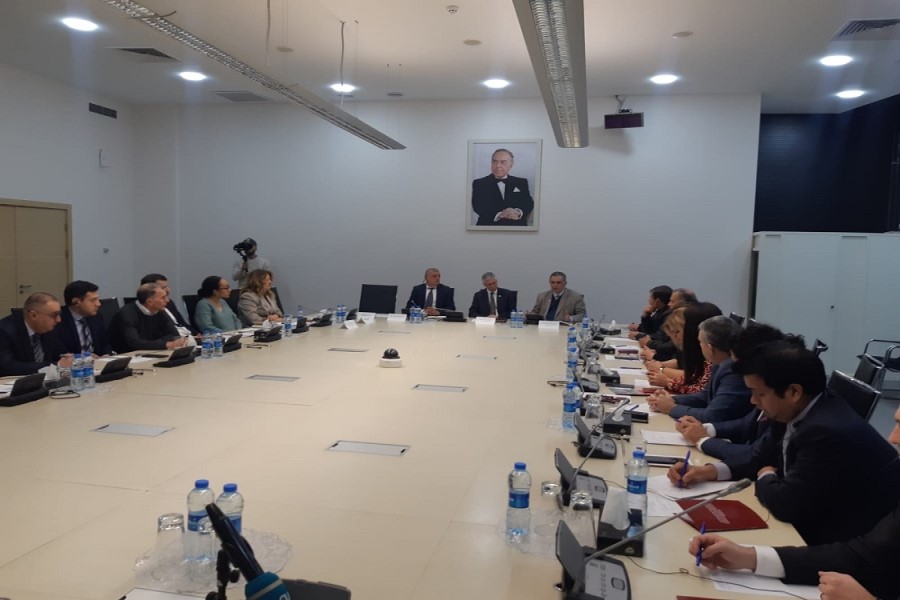 “Minaların geri qayıdan məcburi köçkünlərə və onların icmalarına təsiri: beynəlxalq həmrəyliyə ehtiyac” adlı tədbir keçirilir - FOTOLAR