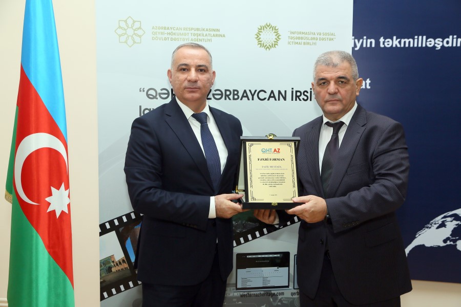 QHT.az platforması Fazil Mustafanı vətəndaş cəmiyyətinə verdiyi töhfələrə və yubileyi münasibətilə mükafatlandırdı