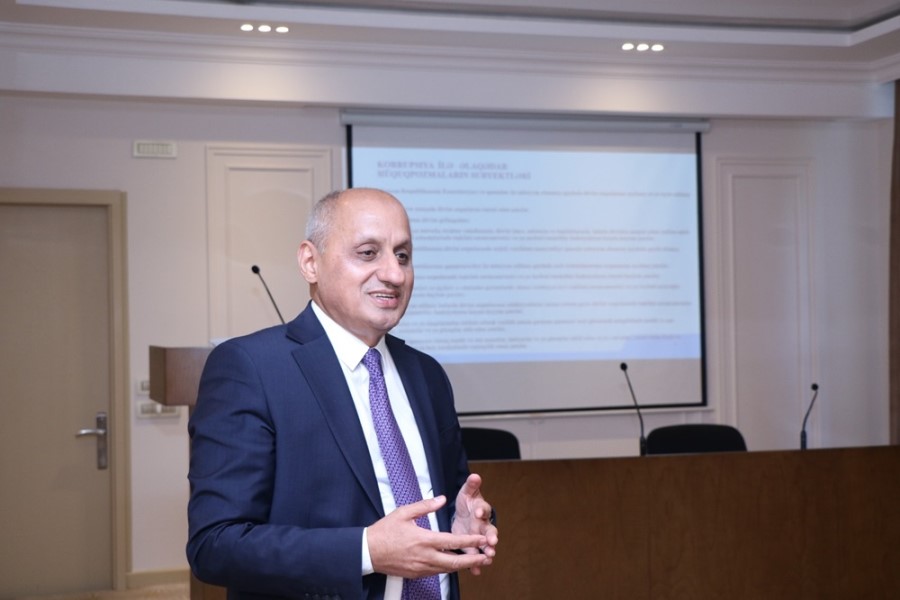 "Korrupsiyaya qarşı mübarizənin gücü – hüquqi maarifləndirmədədir" - Əliməmməd Nuriyev / FOTOLAR