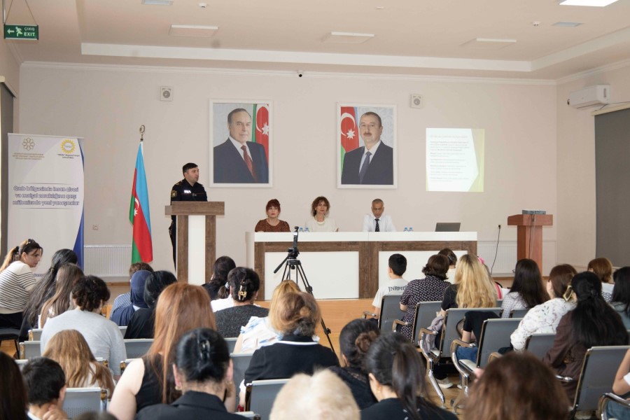 Orta məktəblərdə kibertəhlükəsizlik mövzusunda maarifləndirici seminarlar keçirilib