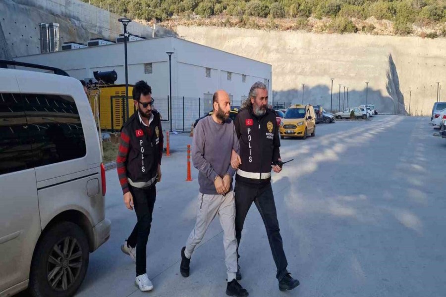 Bodrumda narkotik əməliyyatında 4 şübhəli həbs olundu - ÖZƏL