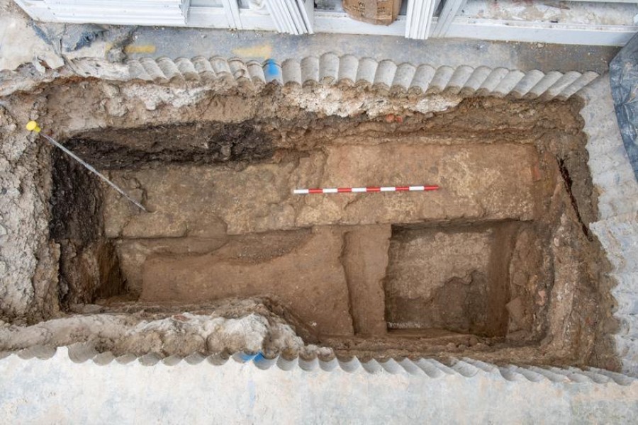 Arxeoloqlar tikinti yerində 2000 illik Roma bazilikasını tapıblar - FOTO