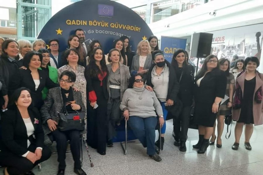 Avropa İttifaqı mart ayını qadınlara dəstək ayı elan etdi - FOTO