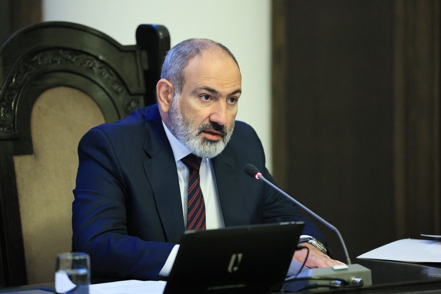 Paşinyan Bakıya gəlmək üçün şərt irəli sürür - Azərbaycandan nə istəyirlər?