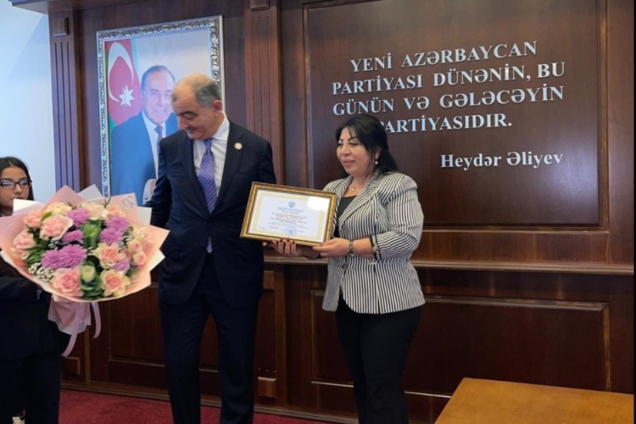 QHT sədri partiya fəalı kimi Fəxri Fərmanla təltif olunub - FOTOLAR