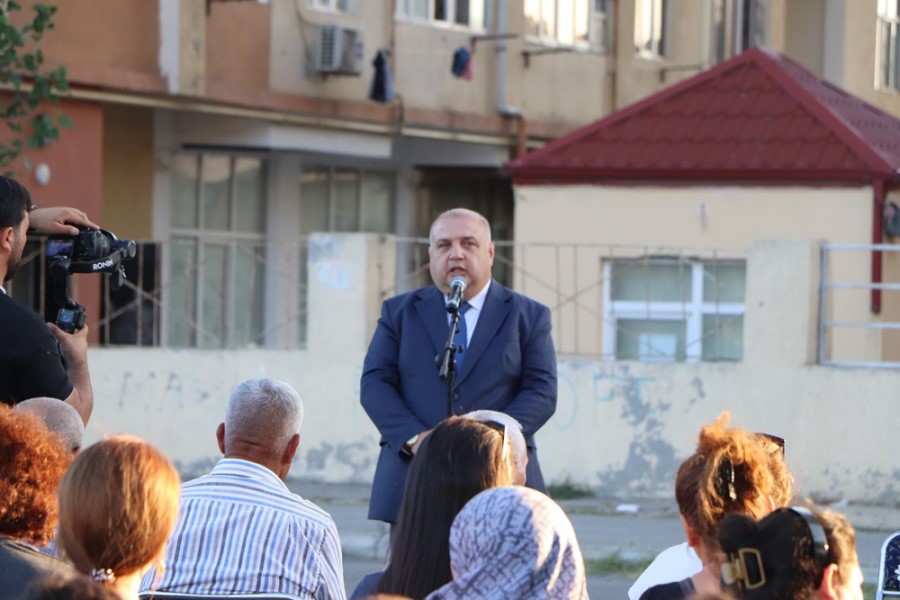 Seçicilərlə görüş: Müstəqil və bitərəf namizədin mesajları / FOTOLAR