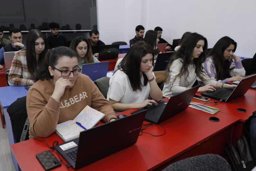 Dövlət Məşğulluq Agentliyi son bir həftədə 780 şəxsi peşə hazırlığına cəlb edib