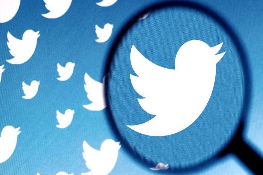 Twitter öz ofisində əşyaları hərraca çıxarır - ÖZƏL