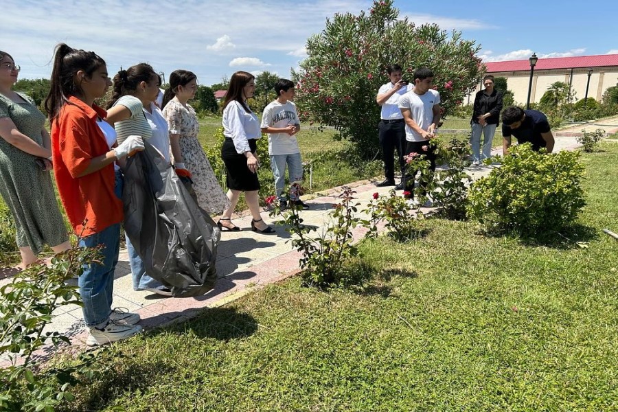 Füzulidə “Yalnız bir DÜNYA” layihəsi çərçivəsində ağacəkmə aksiyası keçirilib - FOTOLAR