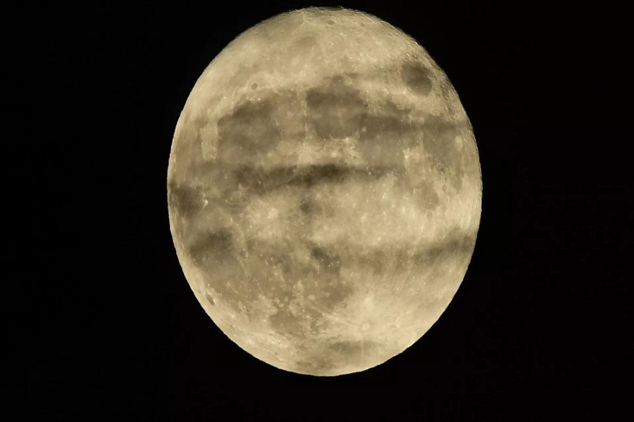 NASA Ayda evlər tikməyə hazırlaşır