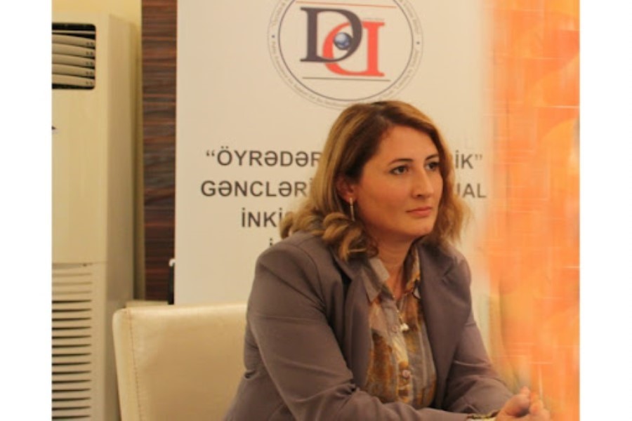 "Qloballaşma milli kimliyə təsir edir, ancaq adət və ənənələrimizi qorumaq vacibdir" - QHT sədri
