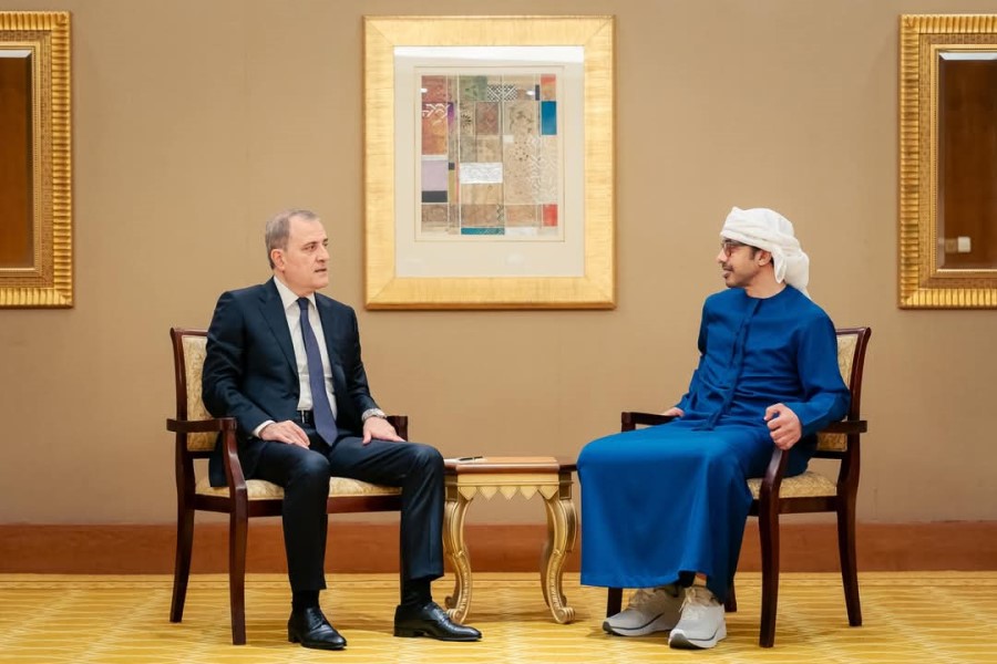 Ceyhun Bayramov Abdullah bin Zayed Əl Nəhyan ilə görüşüb