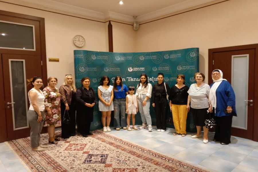 "Toxuculuq və ebru sənətinin öyrədilməsi" adlı layihəsi uğurla davam edir - FOTOLOR