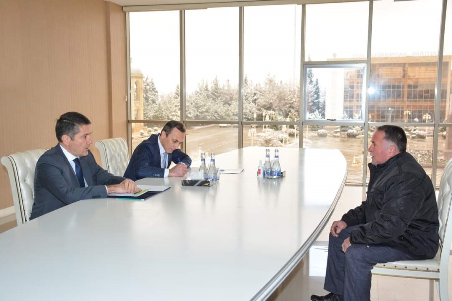 Nazir müavini Anar Kərimov Ucar rayonunda vətəndaşları qəbul edib