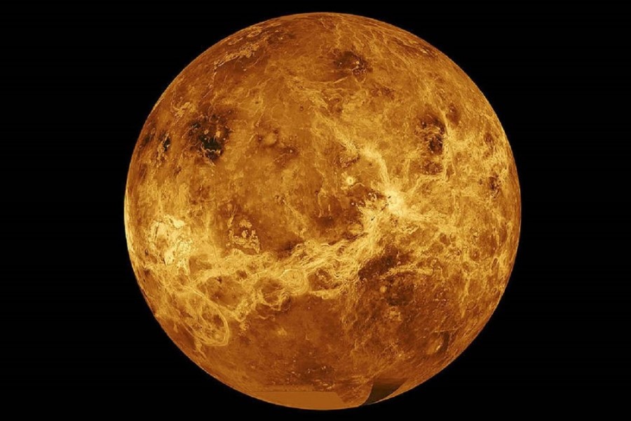 “Mövcud olmamalı olan” qəribə “güzgü” planet tapılıb