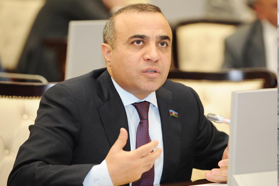 Azay Quliyev QHT və qrant haqqında qanunun dəyişdirilməsini TƏKLİF ETDİ