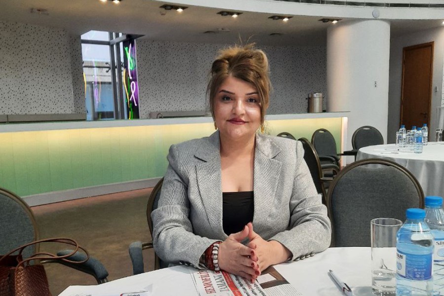 "Miqrant ailələrinin ən böyük problemi psixoloji adaptasiyadır" – Elnurə Abuşova ilə MÜSAHİBƏ